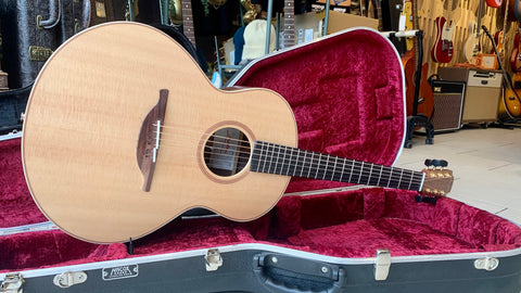 Lowden Guitars | Preloved at Windmill Guitars