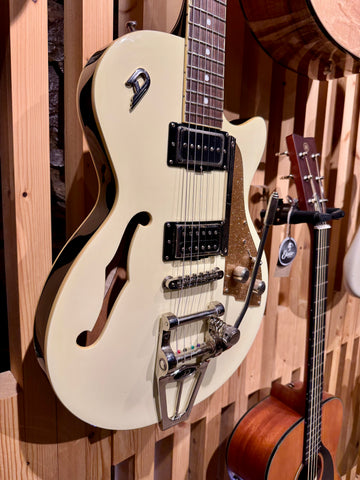 2013 Duesenberg Starplayer TV