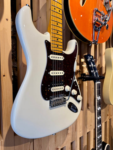 2022 Fender USA Professional II Stratocaster HSS (Preloved)