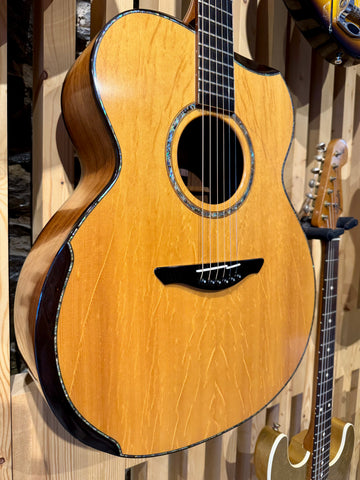 2012 Avalon L320B Masterbuilt Bevel (Preloved)