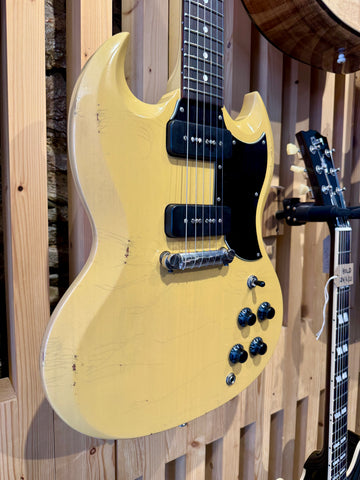Maybach Albatroz '65-2 ~ Aged TV Yellow
