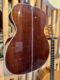 Eastman E20OM ~ Spruce/Rosewood (Preloved)