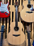 Avalon A32 Performer Series ~ Spruce / Wenge S/N 3023