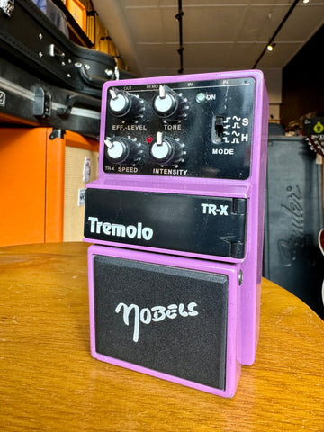 Nobels TR-X Tremolo Pedal (Preloved)