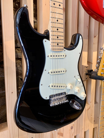 2017 Fender American Professional Stratocaster